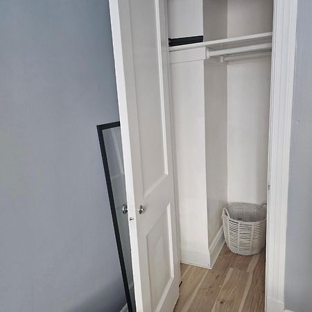 Small Cozy Room, Shared Bathroom Baltimore Exterior foto